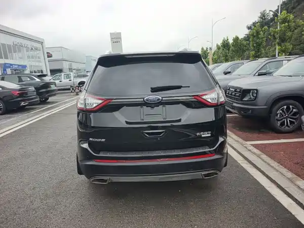 Ford Edge 2016