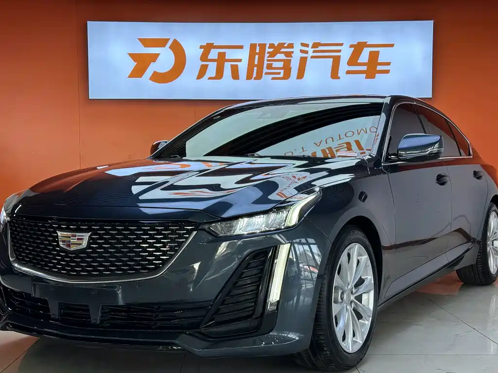 Cadillac CT5 2021 — фото 1
