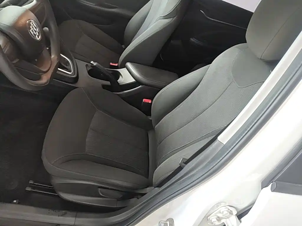 Buick Excelle GT 2021 — фото 15