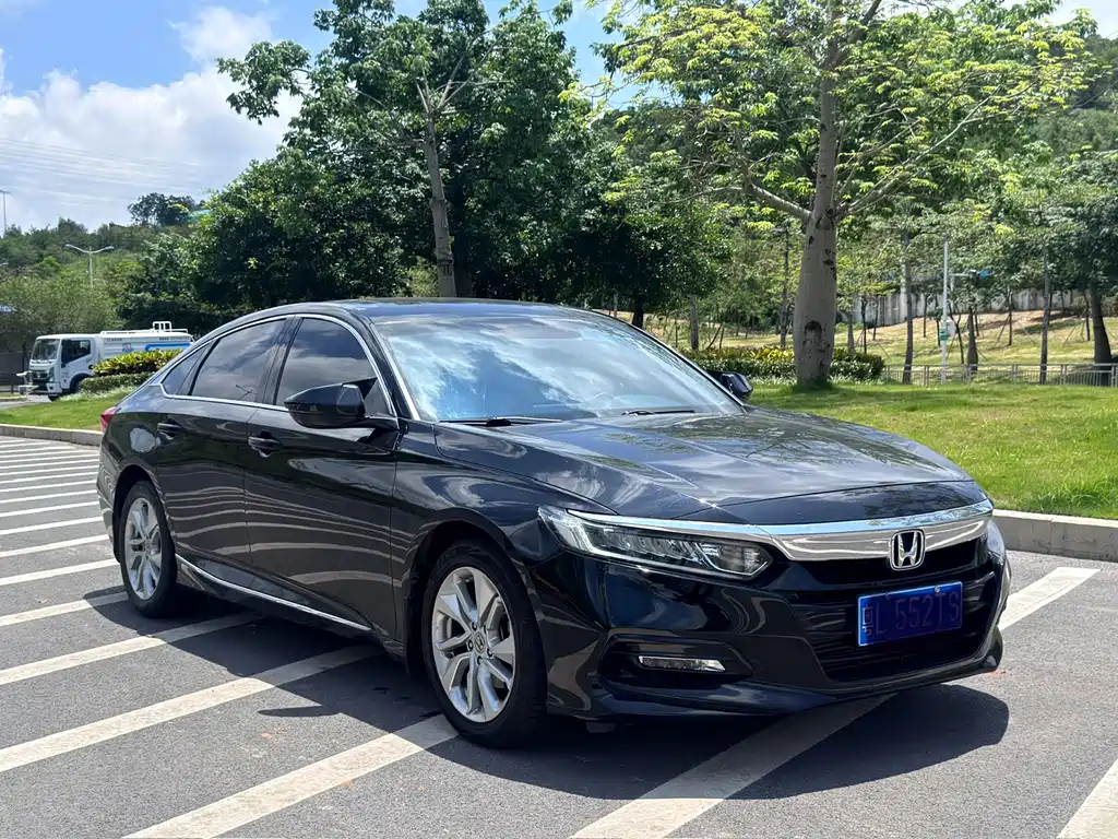 Honda Accord 2019 — фото 3