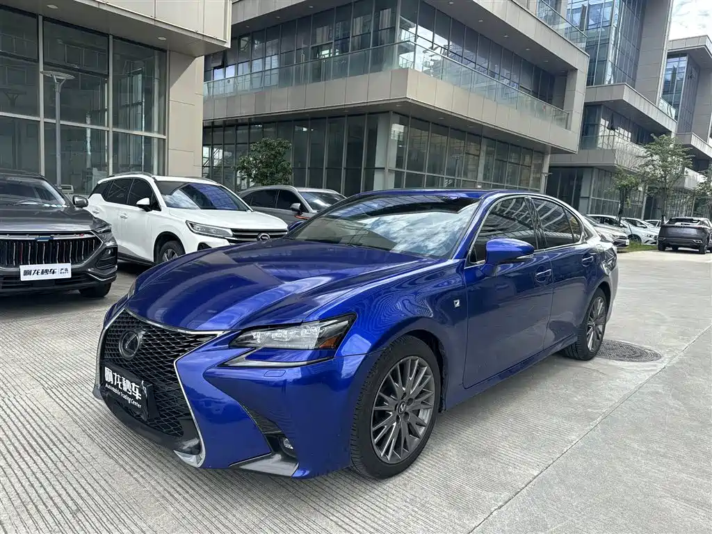 Lexus GS 2018 — фото 1