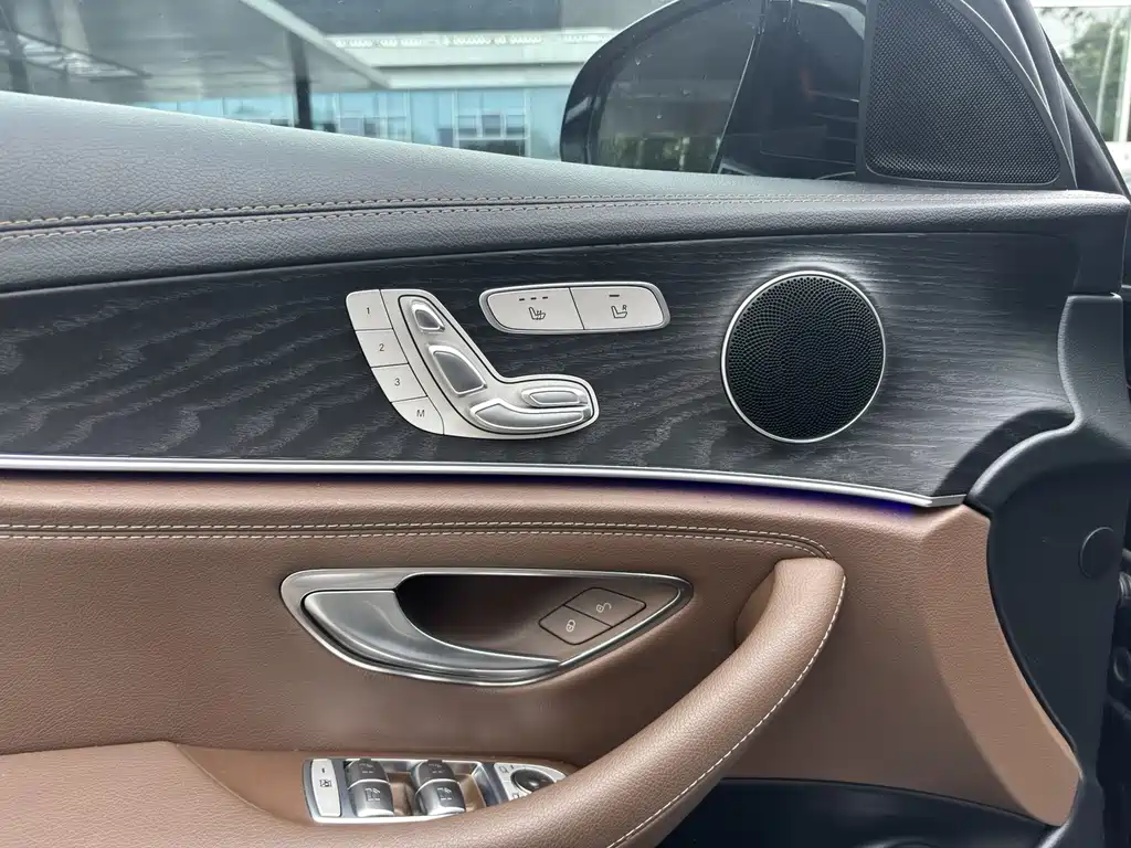 Mercedes-Benz E-Class New Energy 2022 — фото 6