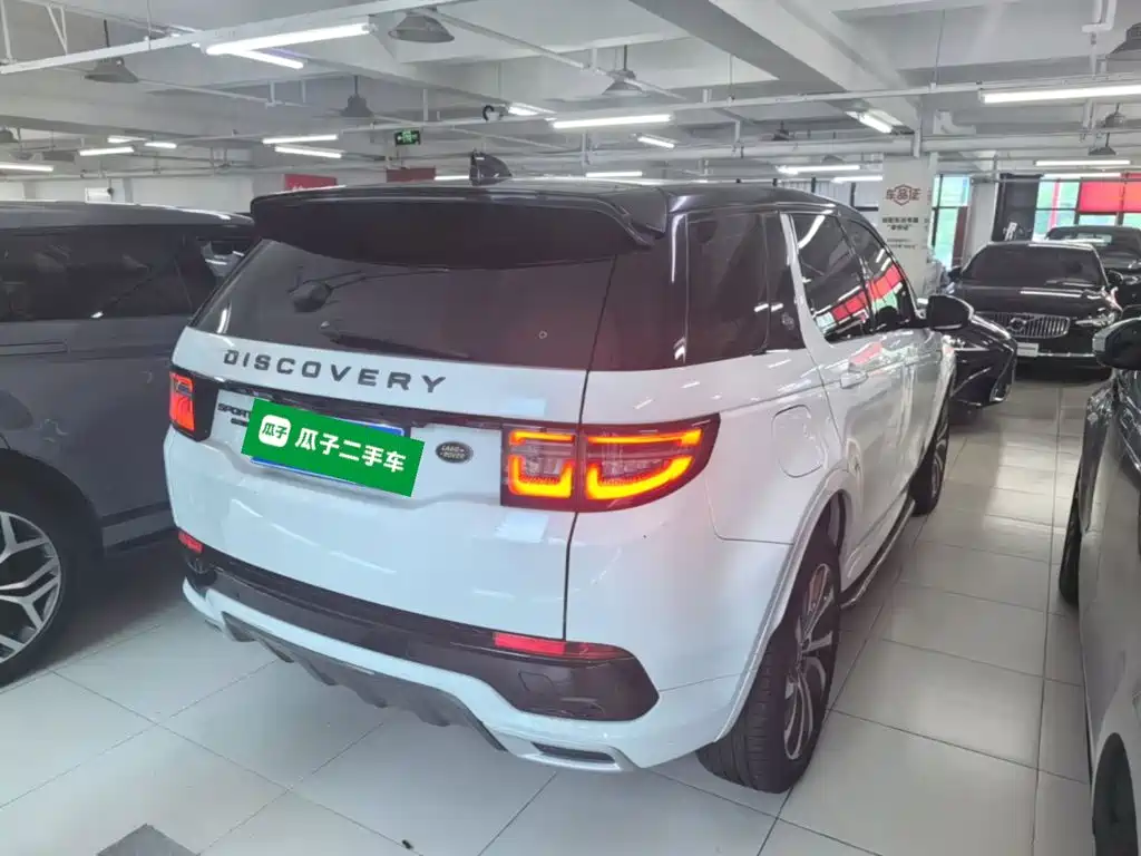 Land Rover Discovery Sport 2021 — фото 7