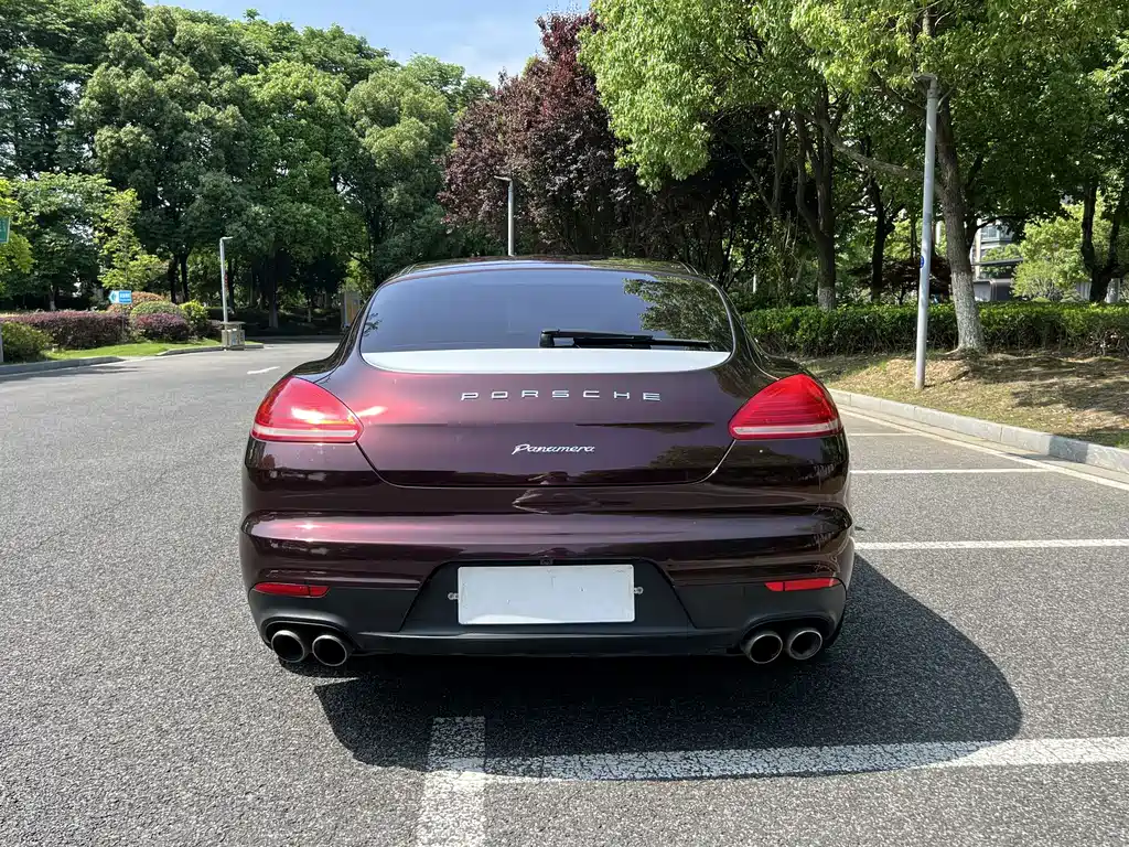 Porsche Panamera 2016 — фото 12