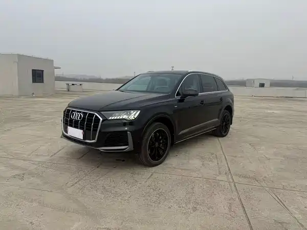Audi Q7 2021
