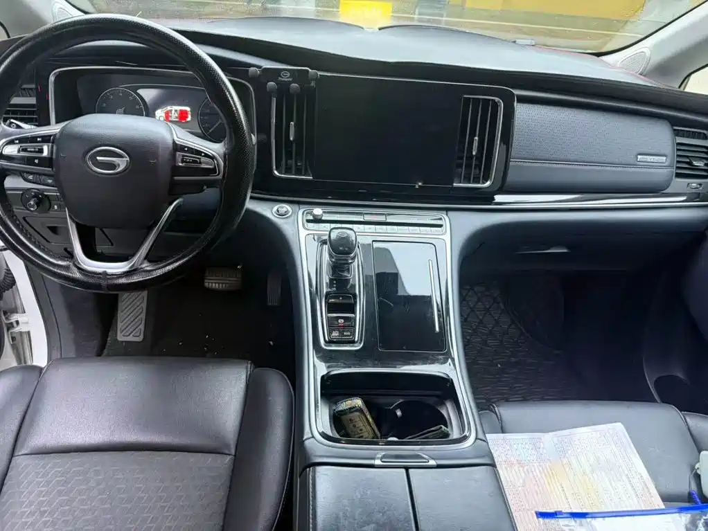 GAC Trumpchi M8 2022 — фото 11