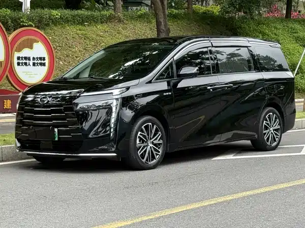 GAC Trumpchi E8 PHEV 2024