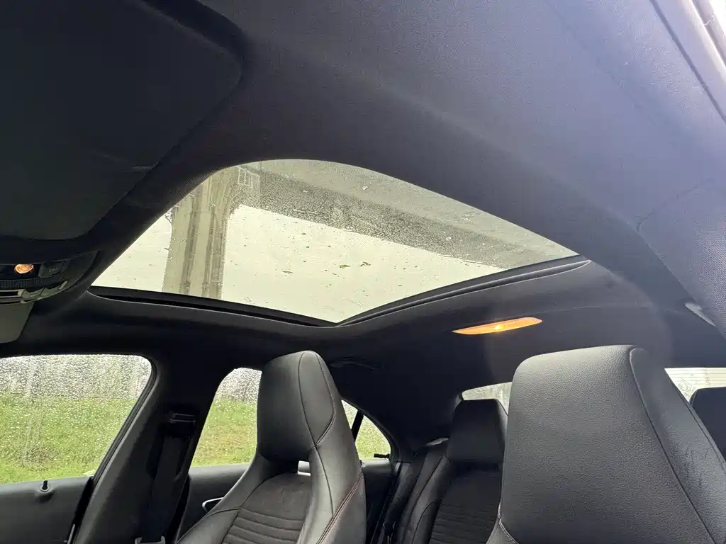 Mercedes-Benz CLA 2016 — фото 17