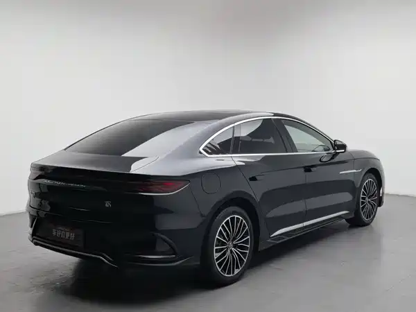 BYD Han 2024