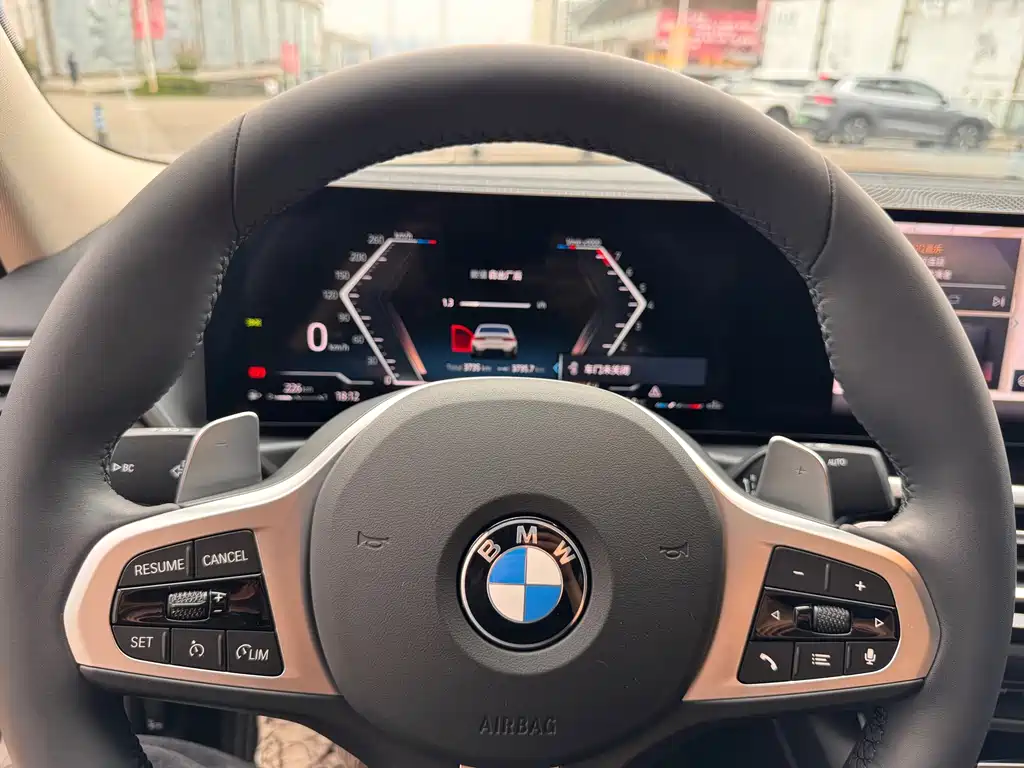 BMW 3 Series 2023 — фото 14