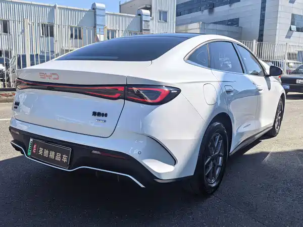 BYD Seal 06 2024