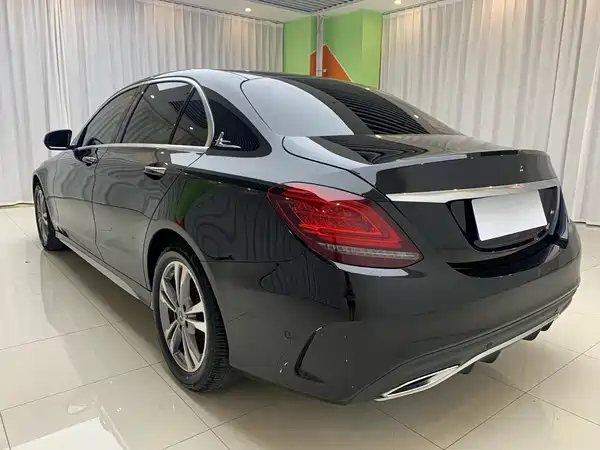 Mercedes-Benz C-Class 2020