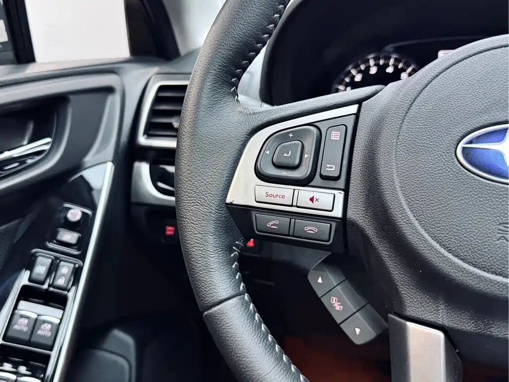 Subaru Forester 2018 — фото 18