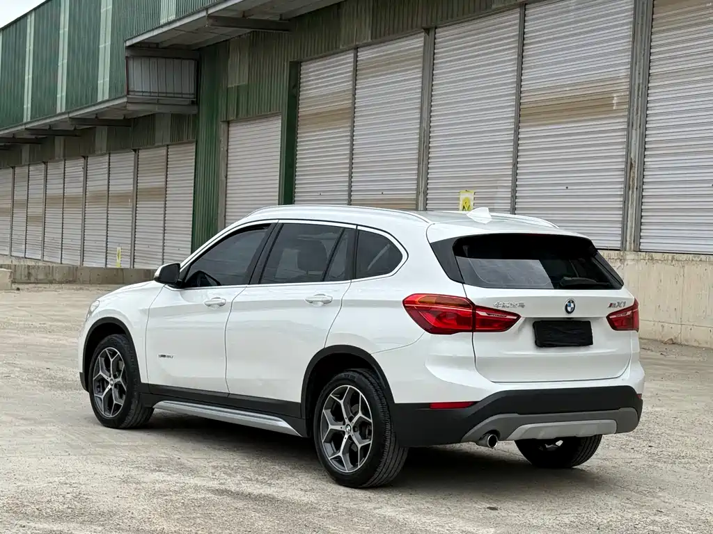 BMW X1 2018 — фото 5