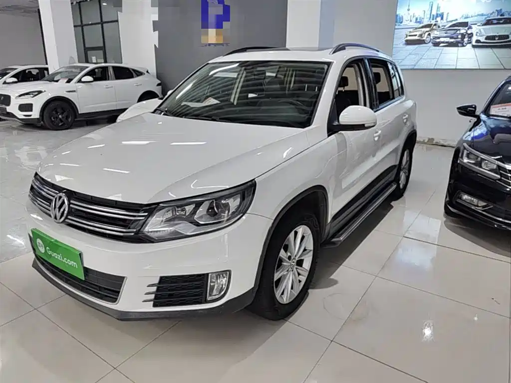 Volkswagen Tiguan 2017 — фото 1
