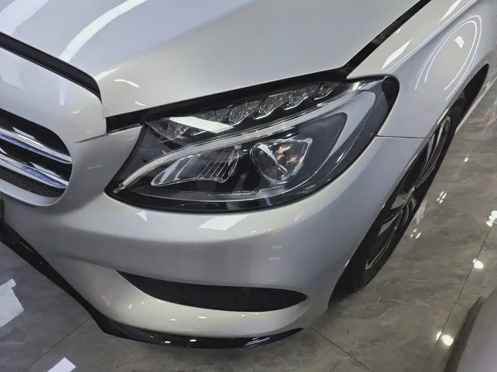 Mercedes-Benz C-Class 2015 — фото 18