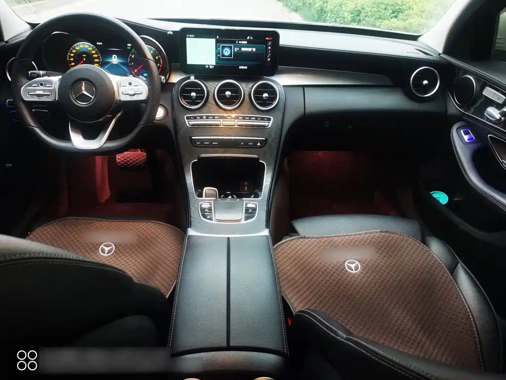 Mercedes-Benz C-Class 2020