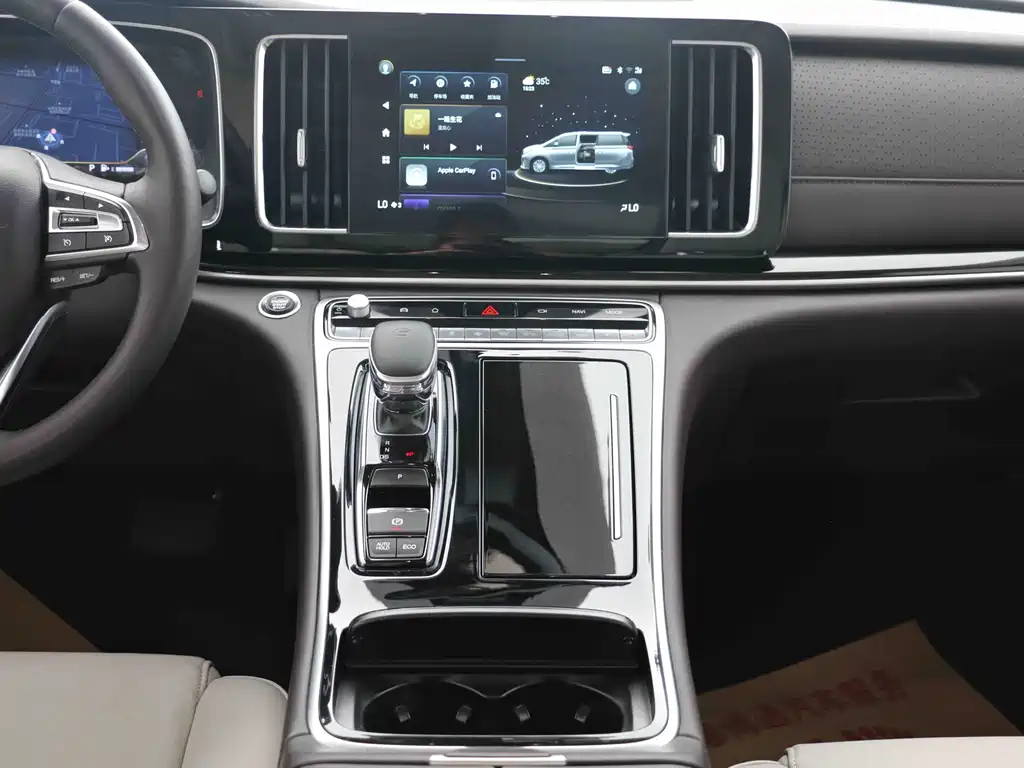 GAC Trumpchi M8 2022 — фото 7