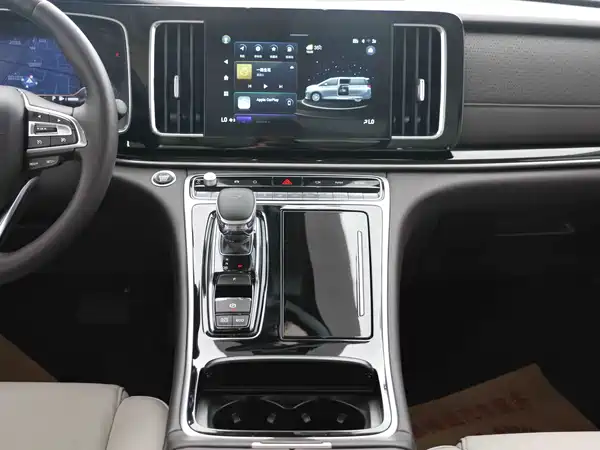 GAC Trumpchi M8 2022