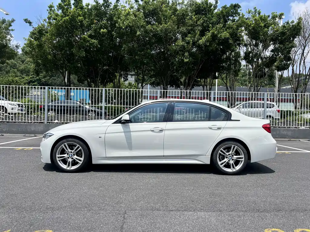 BMW 3 Series 2019