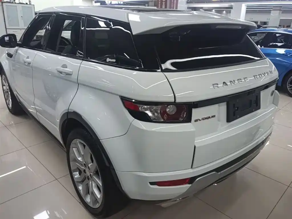 Land Rover Evoque 2014 — фото 5