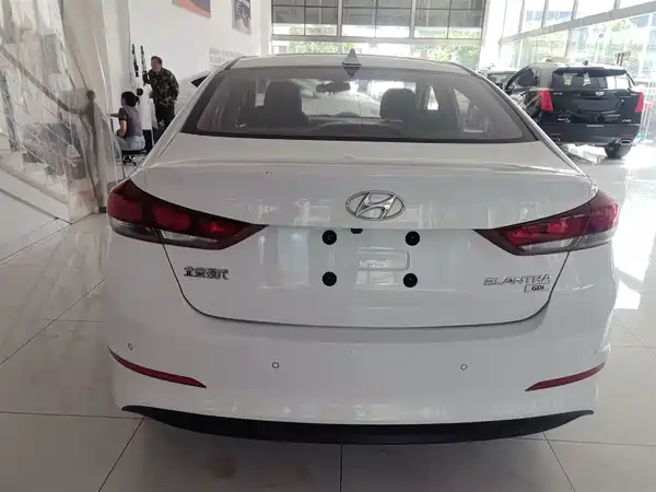 Hyundai Celesta 2016