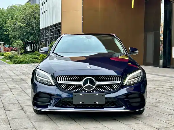 Mercedes-Benz C-Class 2020