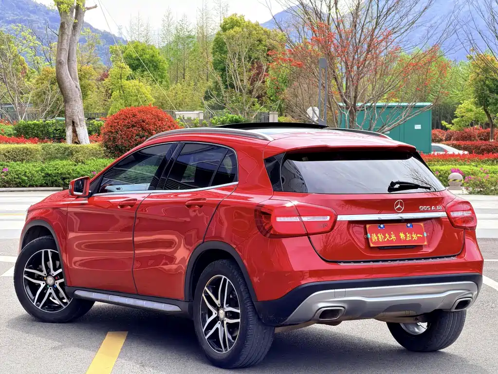 Mercedes-Benz GLA 2015 — фото 15