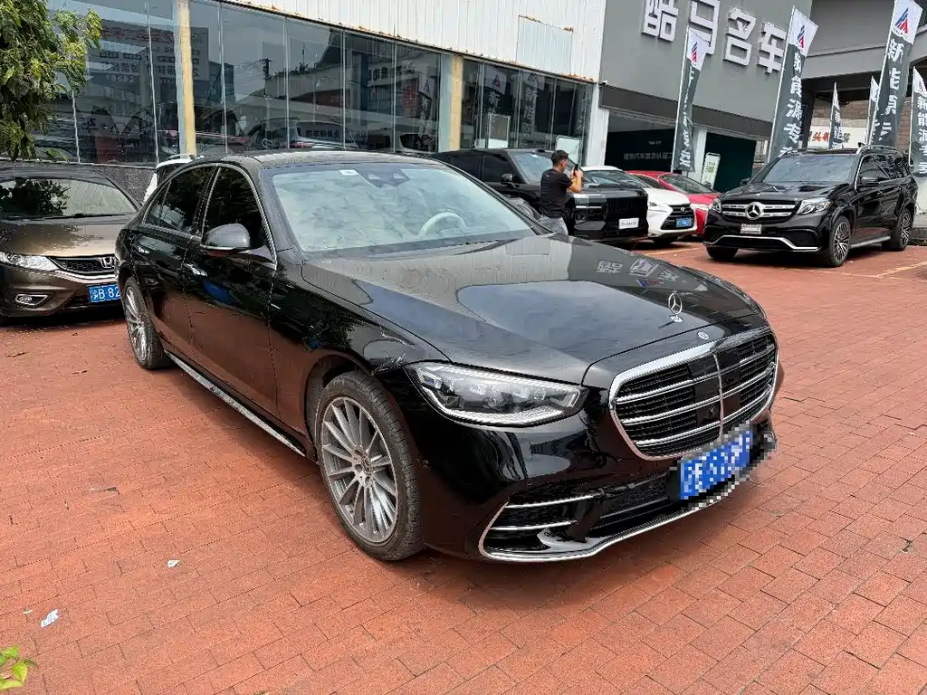 Mercedes-Benz S-Class 2022 — фото 1