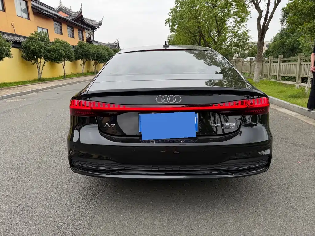 Audi A7 2019 — фото 10