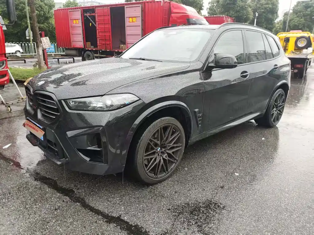BMW X5 M 2024