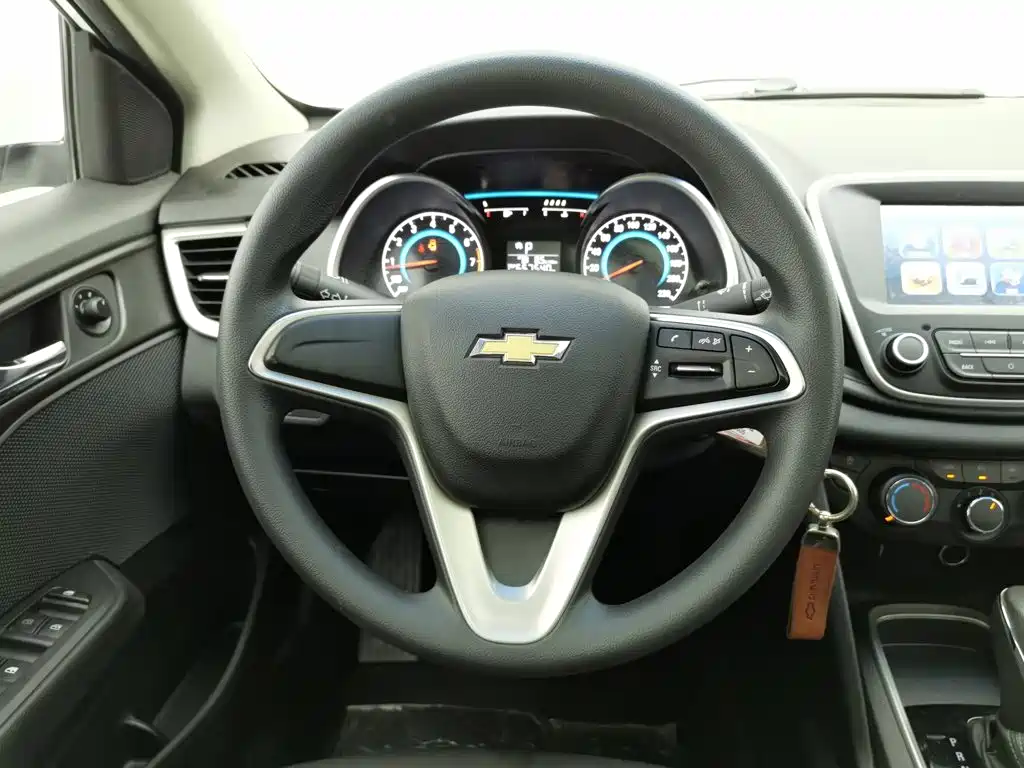 Chevrolet Cavalier 2019 — фото 11