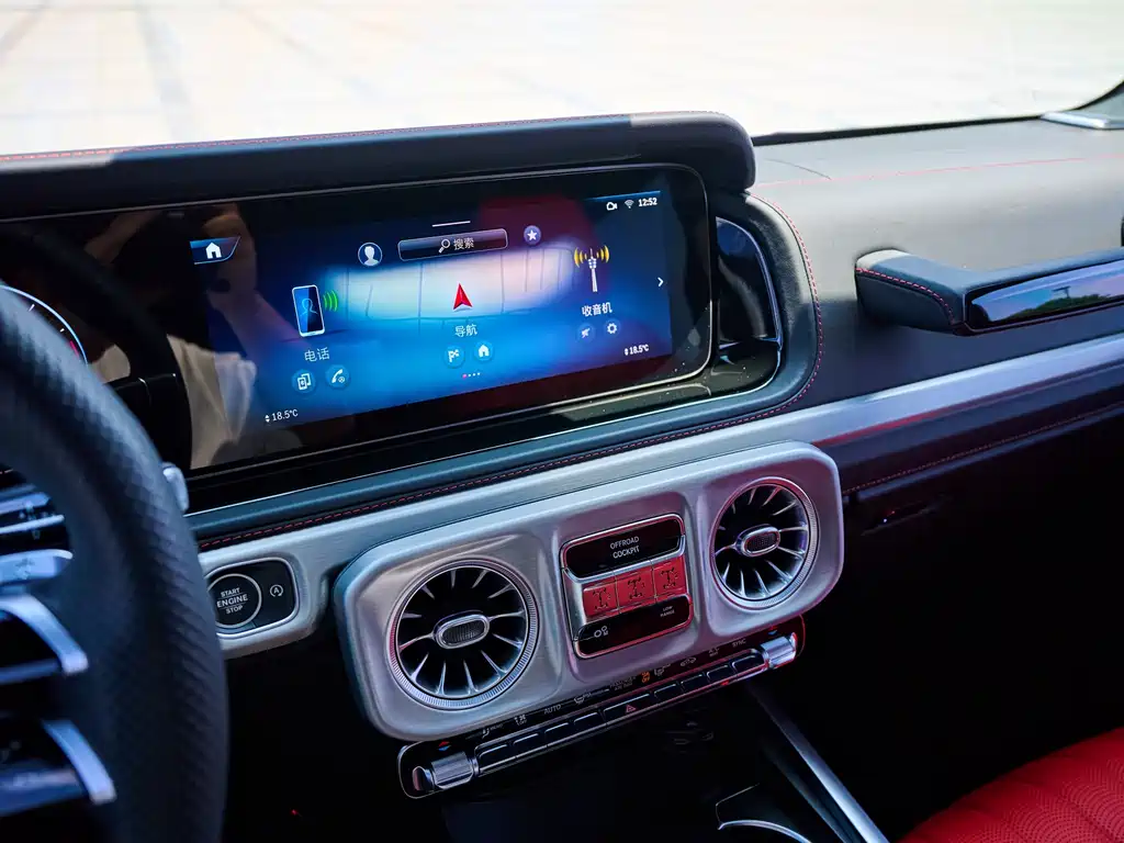 Mercedes-Benz G-Class 2025 — фото 18