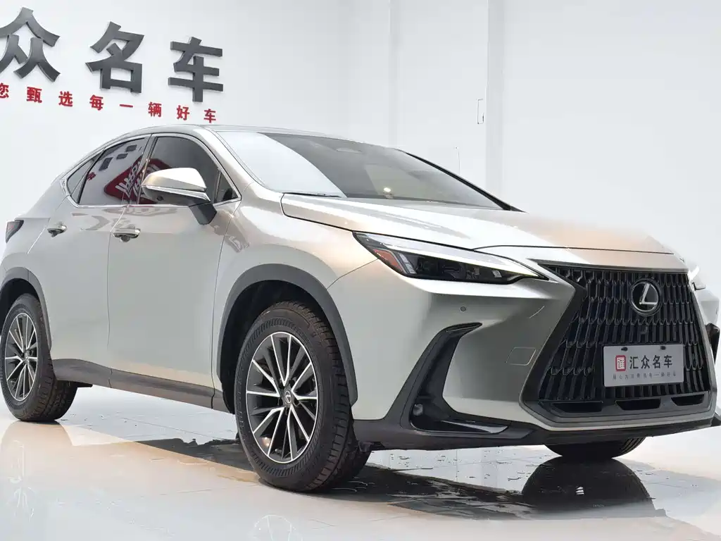 Lexus NX 2022 — фото 3