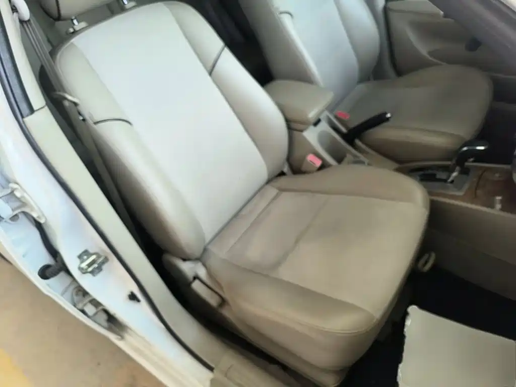 Buick Excelle 2015 — фото 25