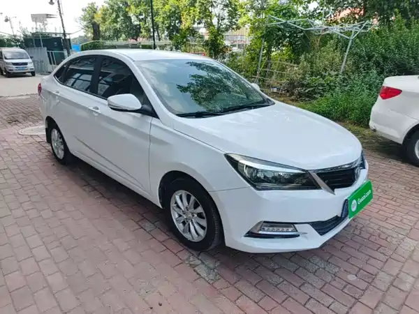 Changan Yuexiang V7 2017