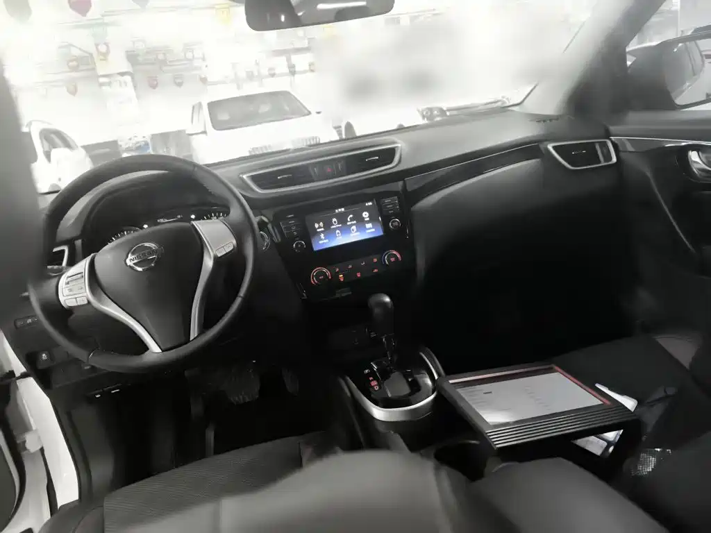 Nissan Qashqai 2018 — фото 10