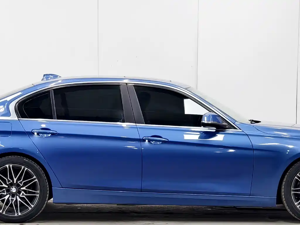 BMW 3 Series 2015 — фото 8