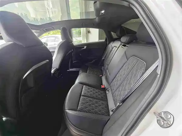 Audi A5L 2025