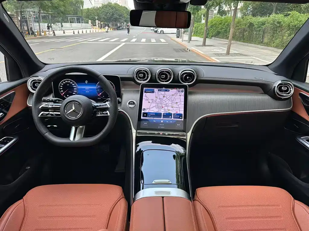Mercedes-Benz GLC 2024 — фото 14