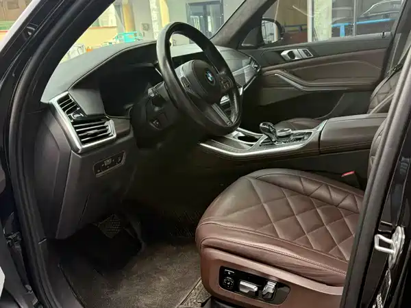 BMW X5 2022