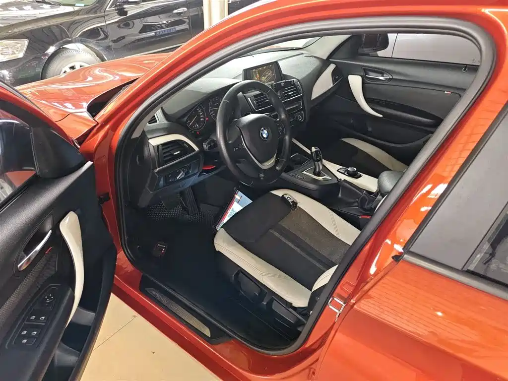 BMW 1 Series 2015 — фото 12