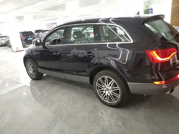Audi Q7 2015