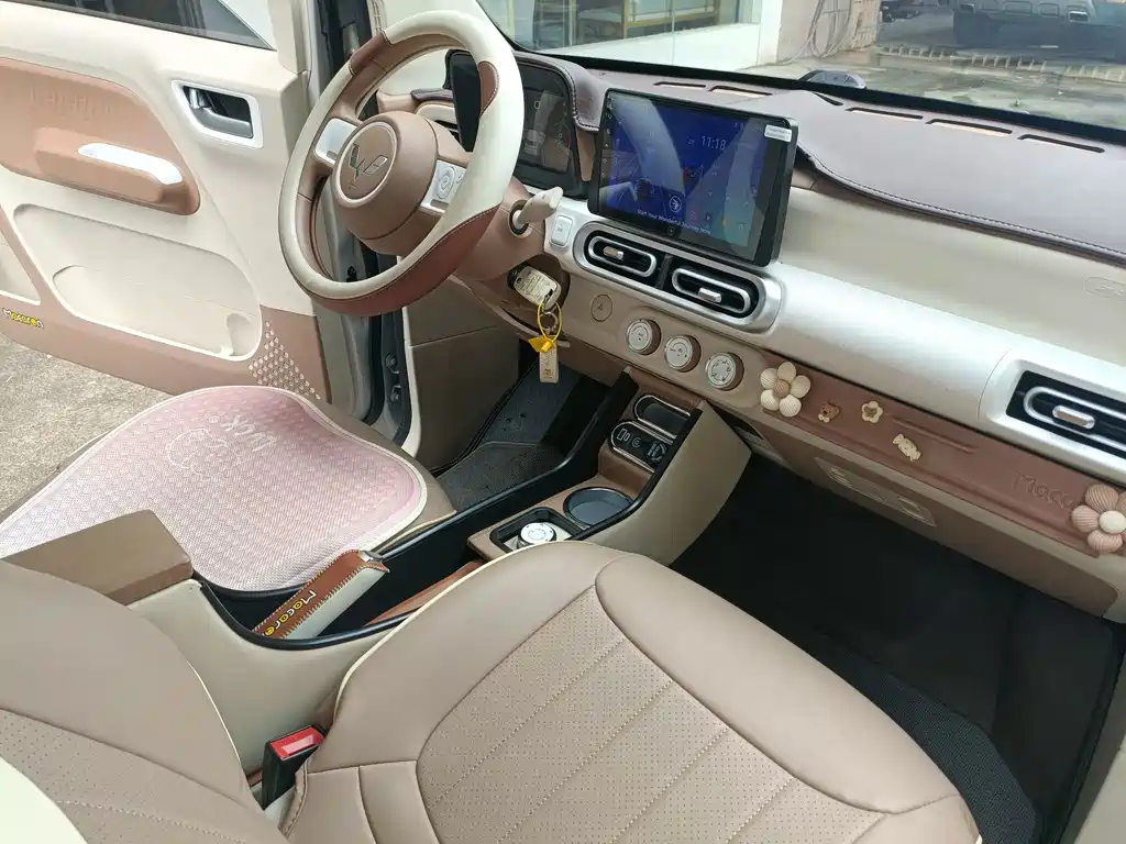 Wuling Hongguang MINIEV 2025