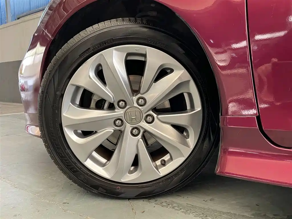Honda Jade 2018 — фото 16