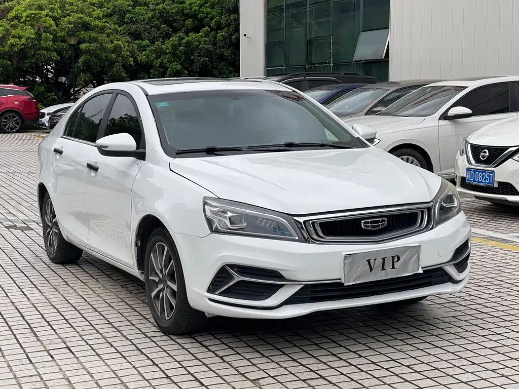 Geely Emgrand 2020 — фото 2