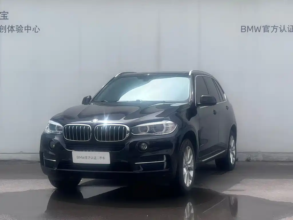 BMW X5 2018 — фото 1