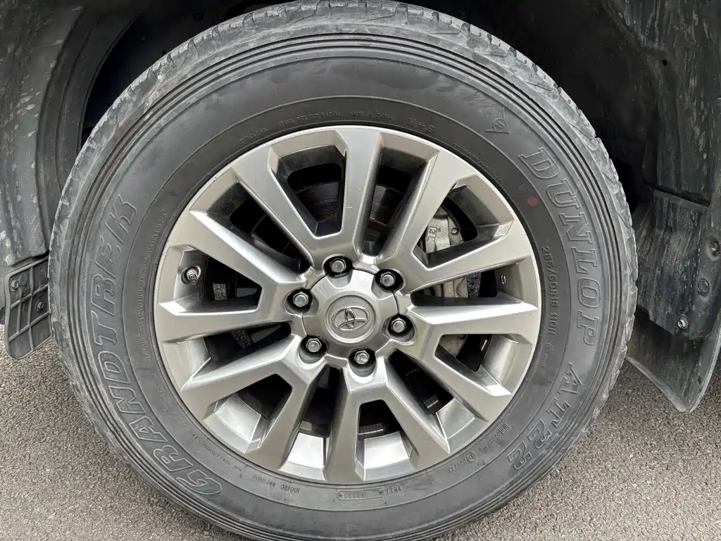 Toyota Prado 2019 — фото 27