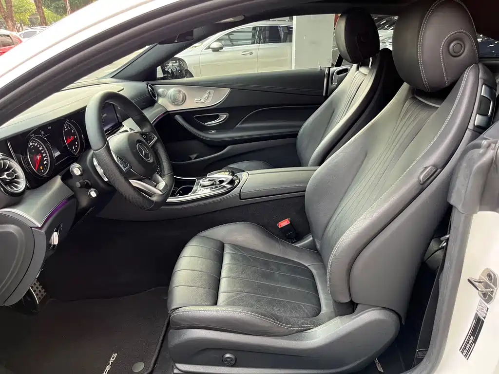 Mercedes-Benz E-Class 2018 — фото 13