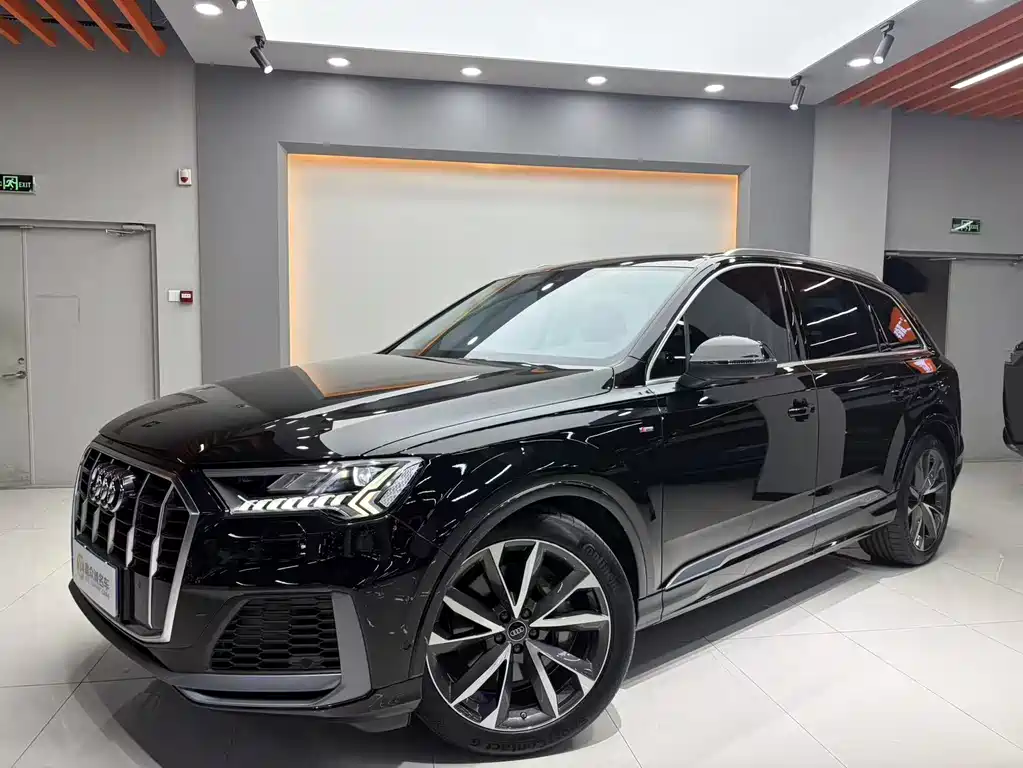 Audi Q7 2023